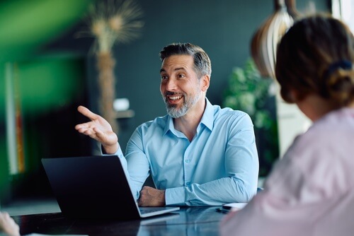 A conversation about a business question